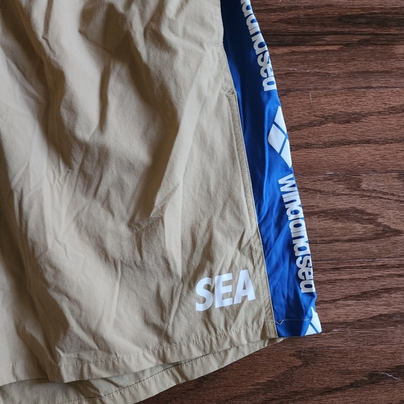 Wind And Sea x Arena Men's Large Beach Pool Large Shorts NWOT - Picture 5 of 8